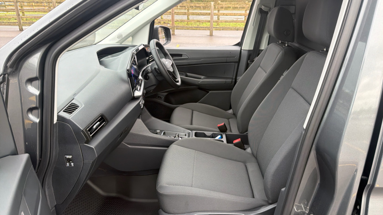 Ford Transit Connect 250 L2 Petrol 1.5 EcoBoost PHEV 150 Trend Van Auto